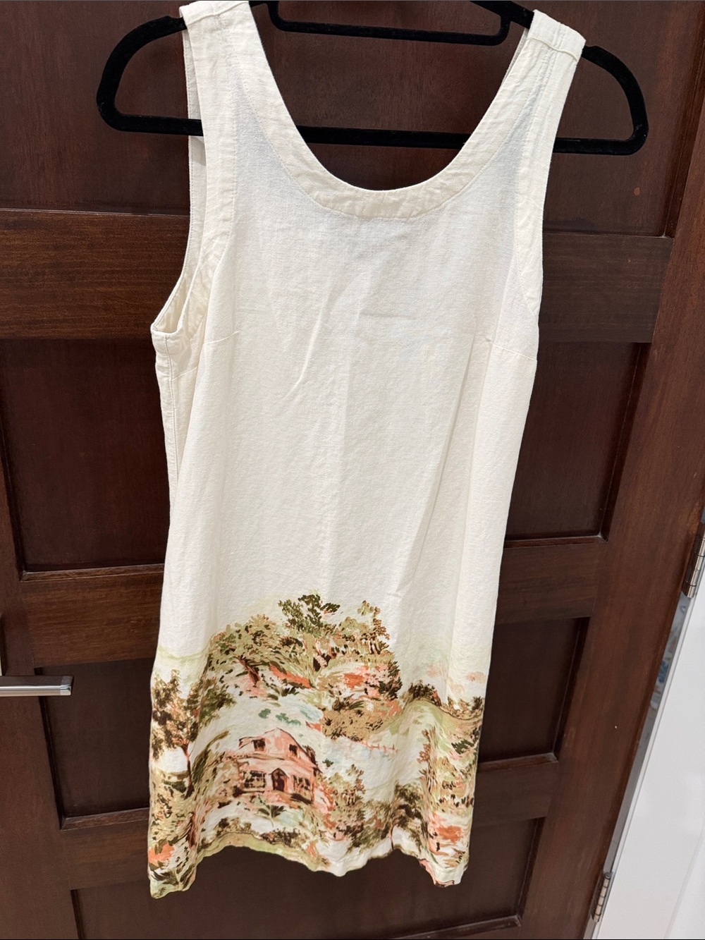 Tahari Cream Sleeveless Dress with Scenic Border Print